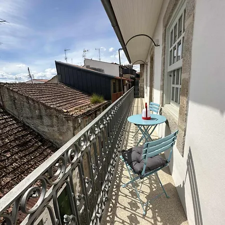 Downtown Charming Apartments Apartamento Ponte Chaves Zewnętrze zdjęcie