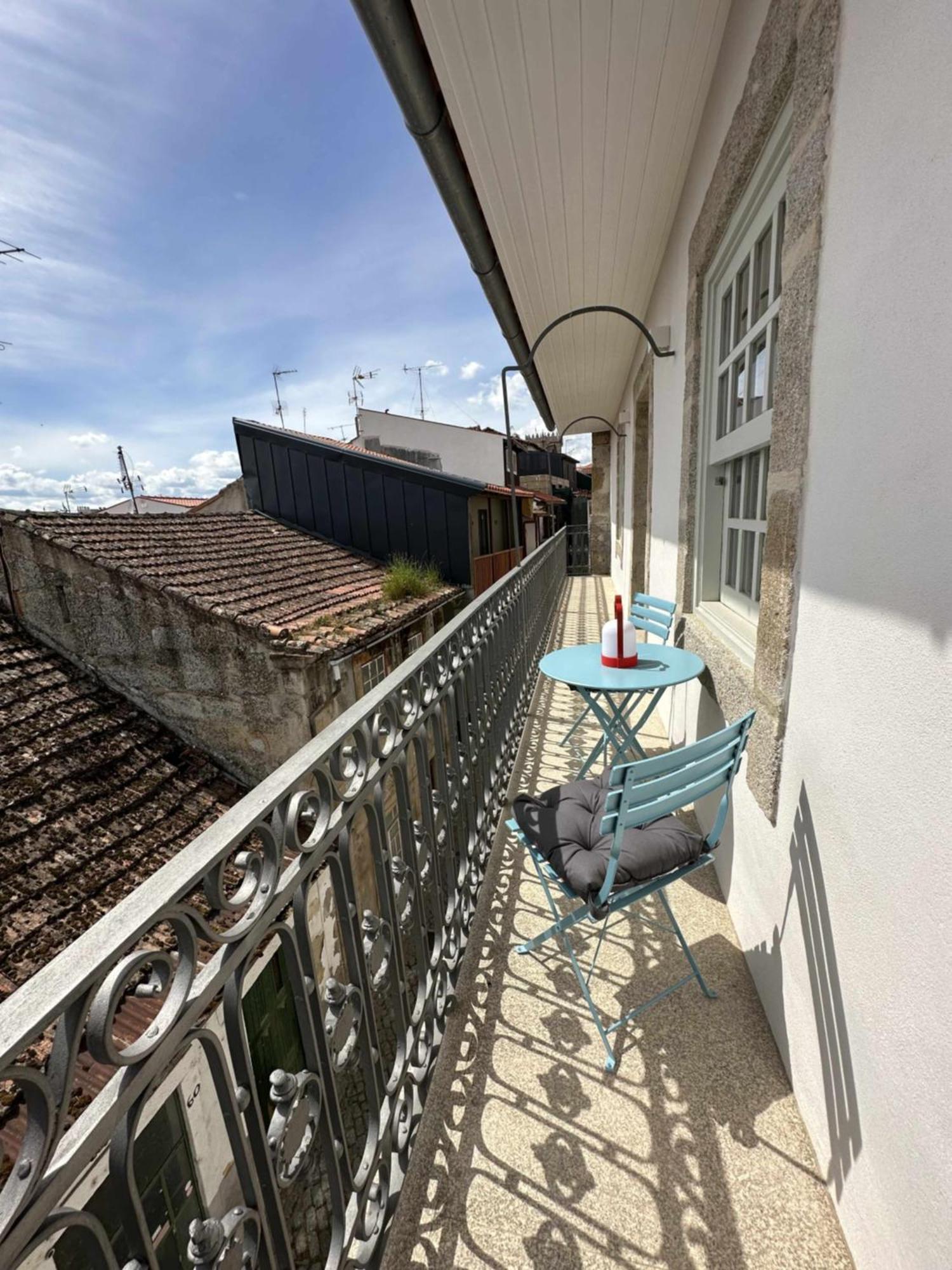 Downtown Charming Ponte Chaves