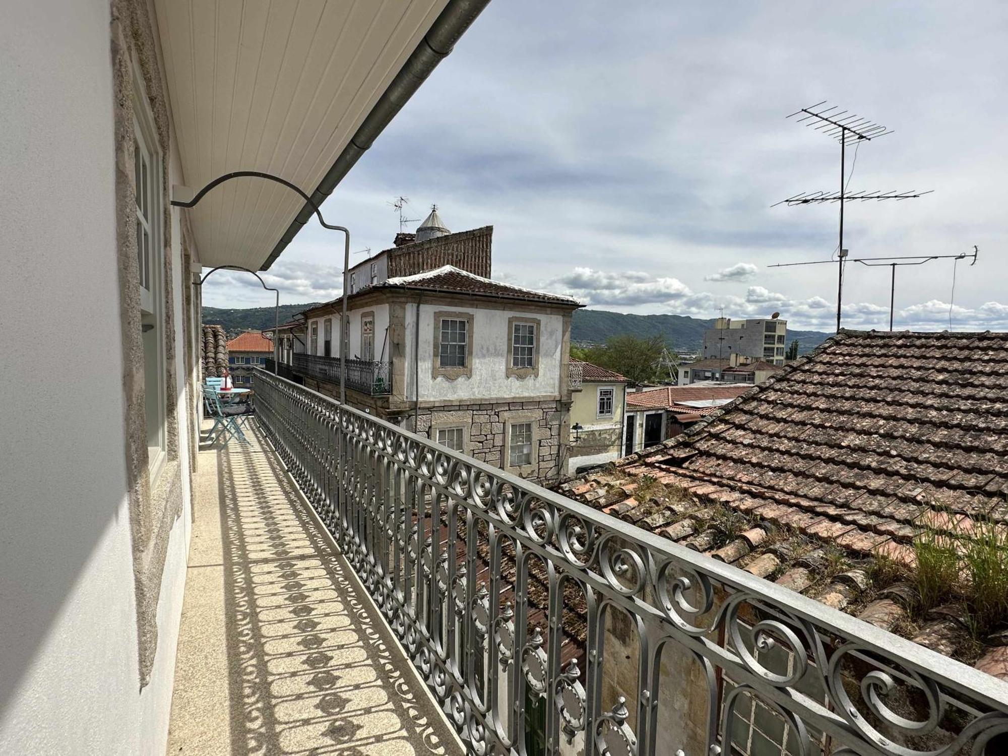 Downtown Charming Ponte Apartment *